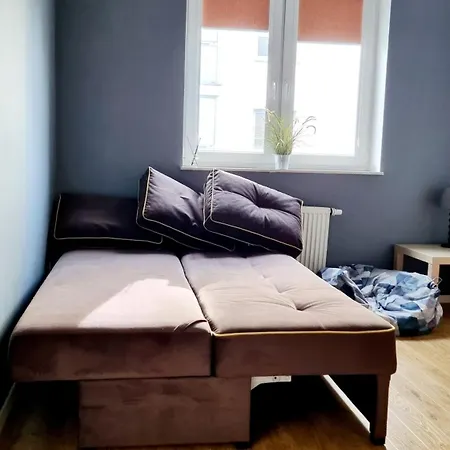Apartment 3 Pokojowe Mieszkanie Z Balkonem I Miejscem Parkingowym, Centrum *