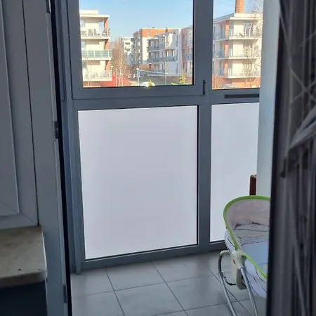 3 Pokojowe Mieszkanie Z Balkonem I Miejscem Parkingowym, Centrum *