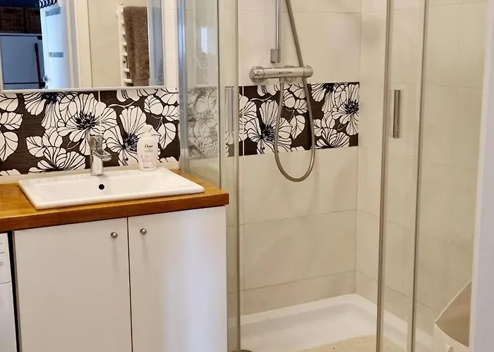 Komfortowe Rodzinne Mieszkanie Z Balkonem I Miejscem Parkingowym, Centrum * Łódź