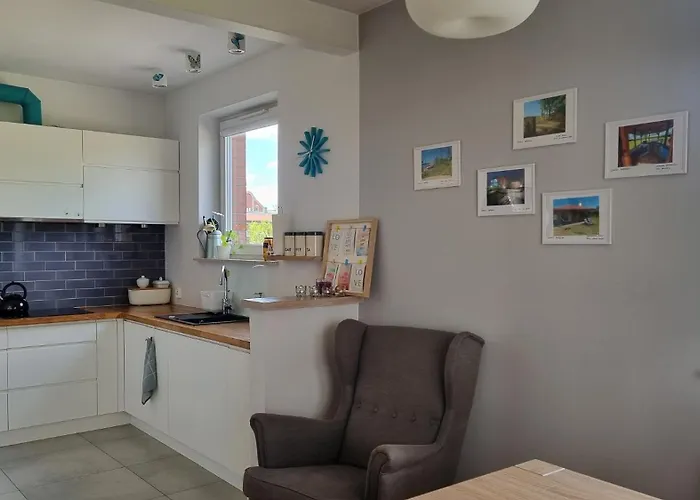 Komfortowe Rodzinne Mieszkanie Z Balkonem I Miejscem Parkingowym, Centrum Apartament Łódź